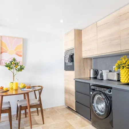 La Pablita, Vieil Antibes, Remparts Apartment