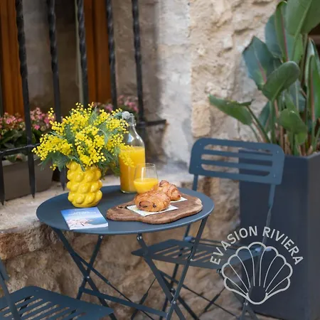 Apartamento La Pablita By Evasion Riviera, Vieil Antibes, Remparts *