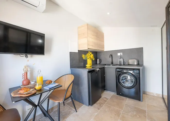 La Pablita By Evasion Riviera, Vieil Antibes, Remparts Appartement *